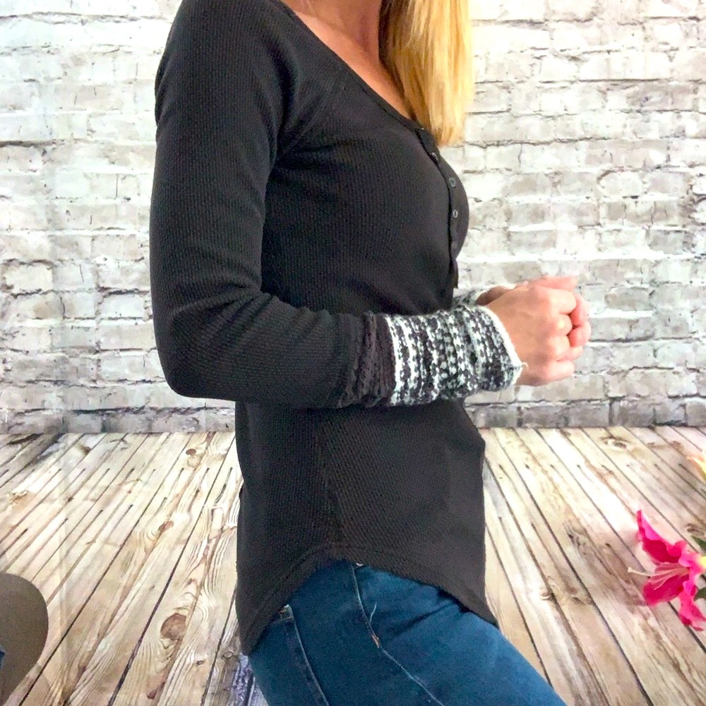‼️FREE PEOPLE Cuffed Thermal Henley S/P‼️ - Picture 6 of 8